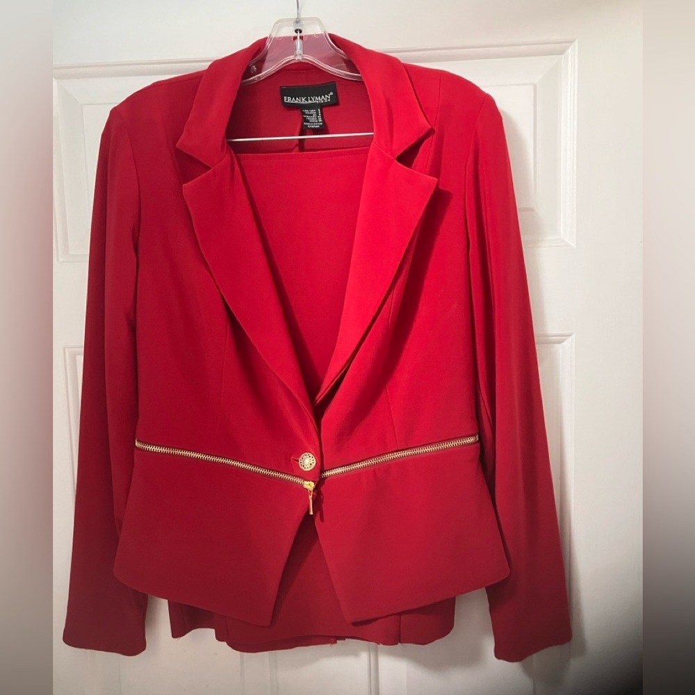 Frank Lyman Gorgeous Blazer and Skirt